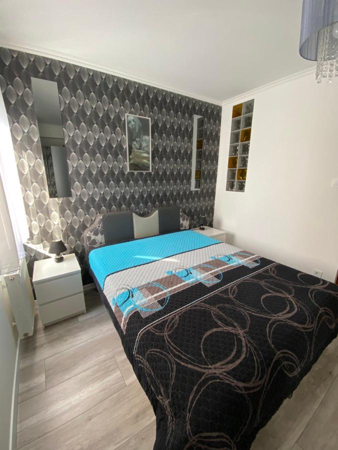 Dorina Wellness Apartment *